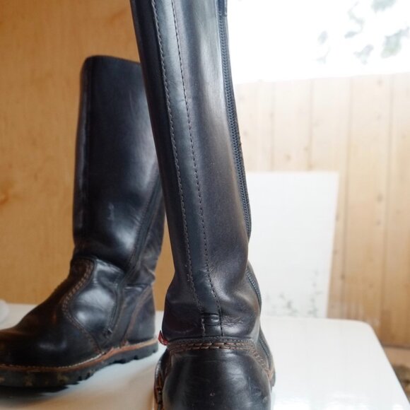 Duckfeet Women's Leather Boots w NEW Vibram Soles Sz. EU 38 US 7.5/8 - Picture 9 of 9